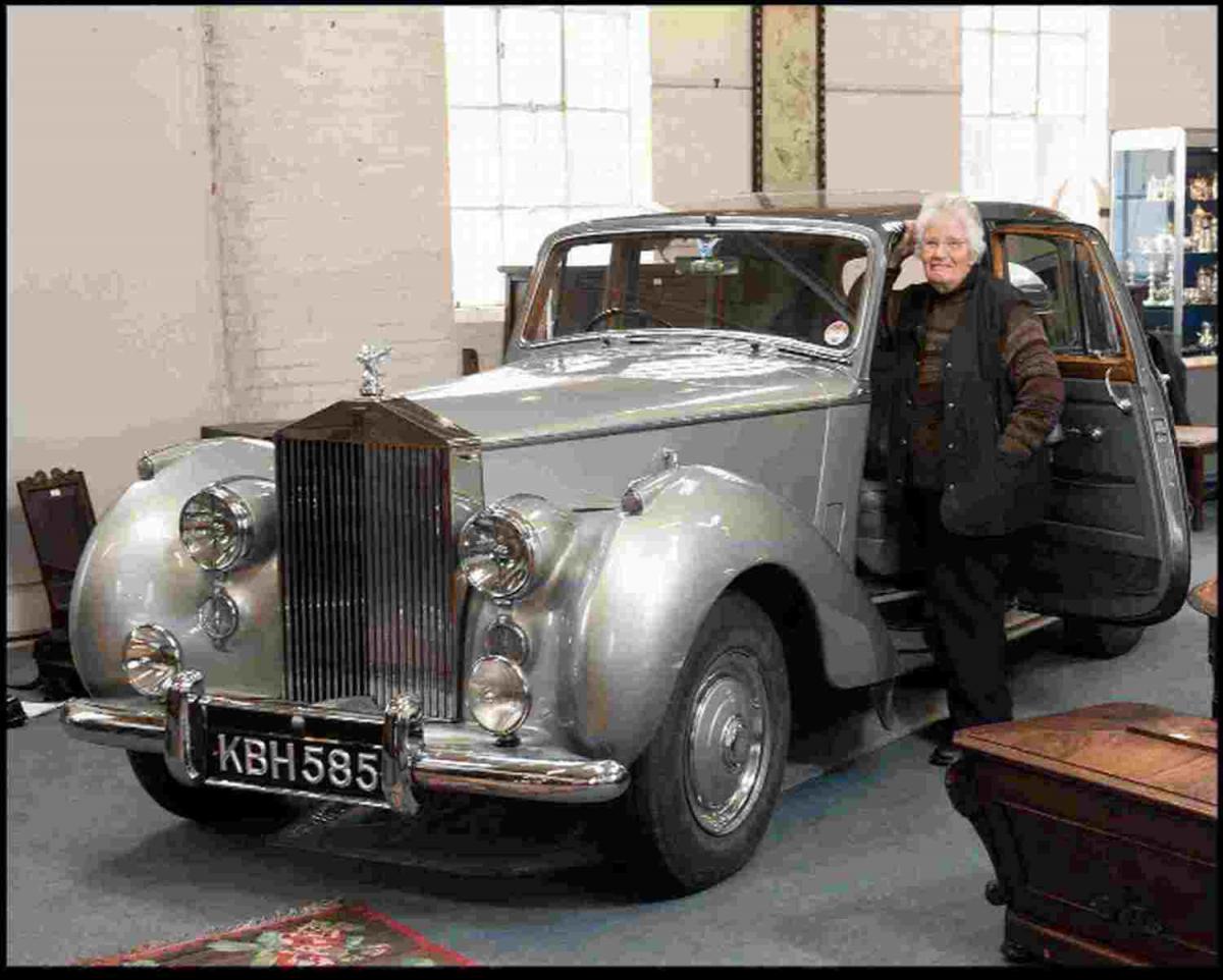 Royal Rolls Royce Set For Auction At Duke S In Dorchester Dorset