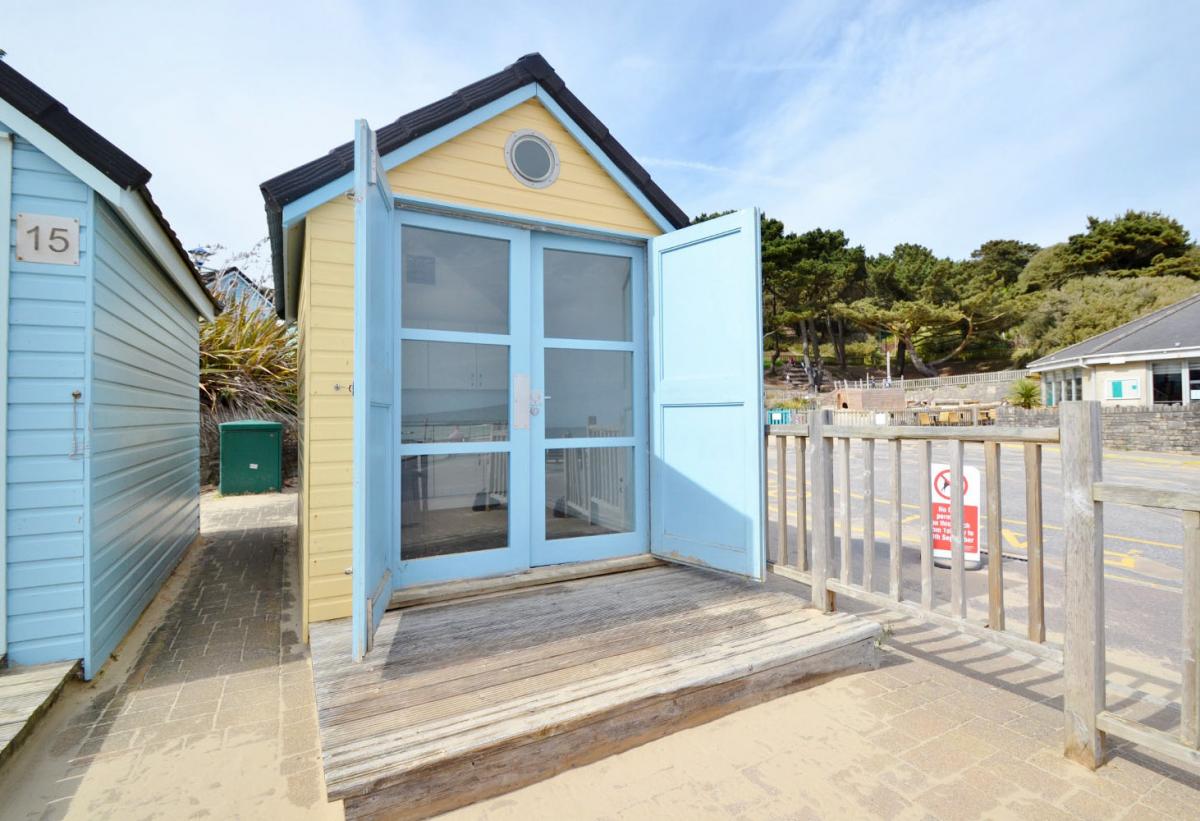 Bournemouth Beach Huts Map Wooden Bournemouth Beach Hut Available For £50K But You'll Have To Give It  Back After 16 Years | Dorset Echo